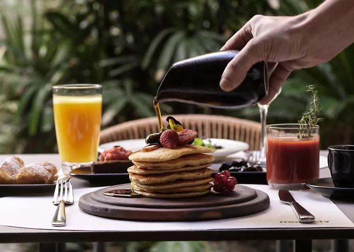 מלון Monasty, Thessaloniki, Autograph Collection 5*