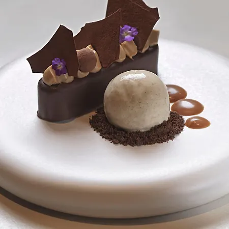 Monasty, Thessaloniki, Autograph Collection 5*